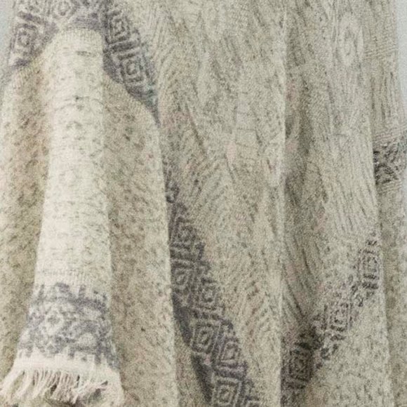 free size cotton modal cape - Picture 3 of 3